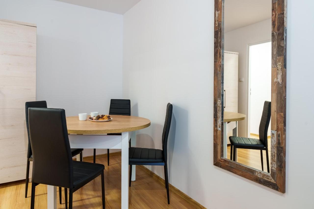 Apartament Pod Swierkiem - Pet Friendly - 2 Osobne Pokoje Dla Max 5 Osob - Space Apart Jelenia Góra Zewnętrze zdjęcie